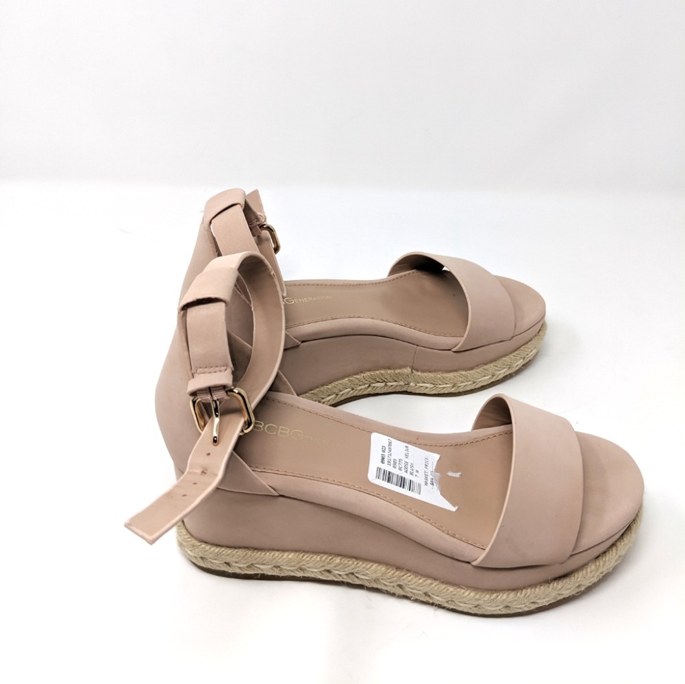 🚨🎉Host Pickx3🎉BCB Pink Shoes Velour Blush Sandals - Picture 8 of 8